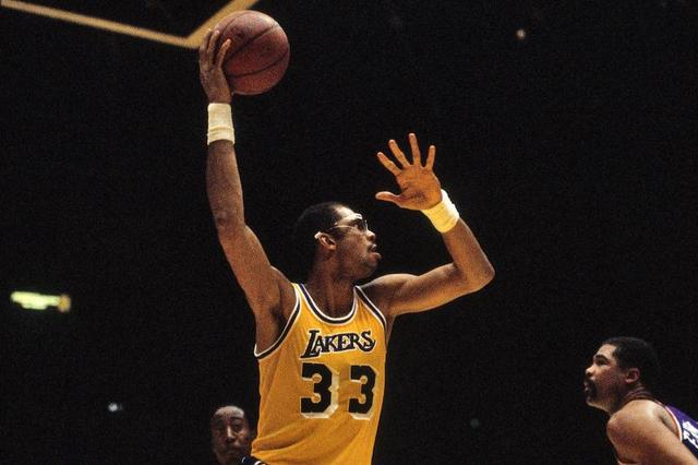 伦仍有追赶 伦仍有追赶